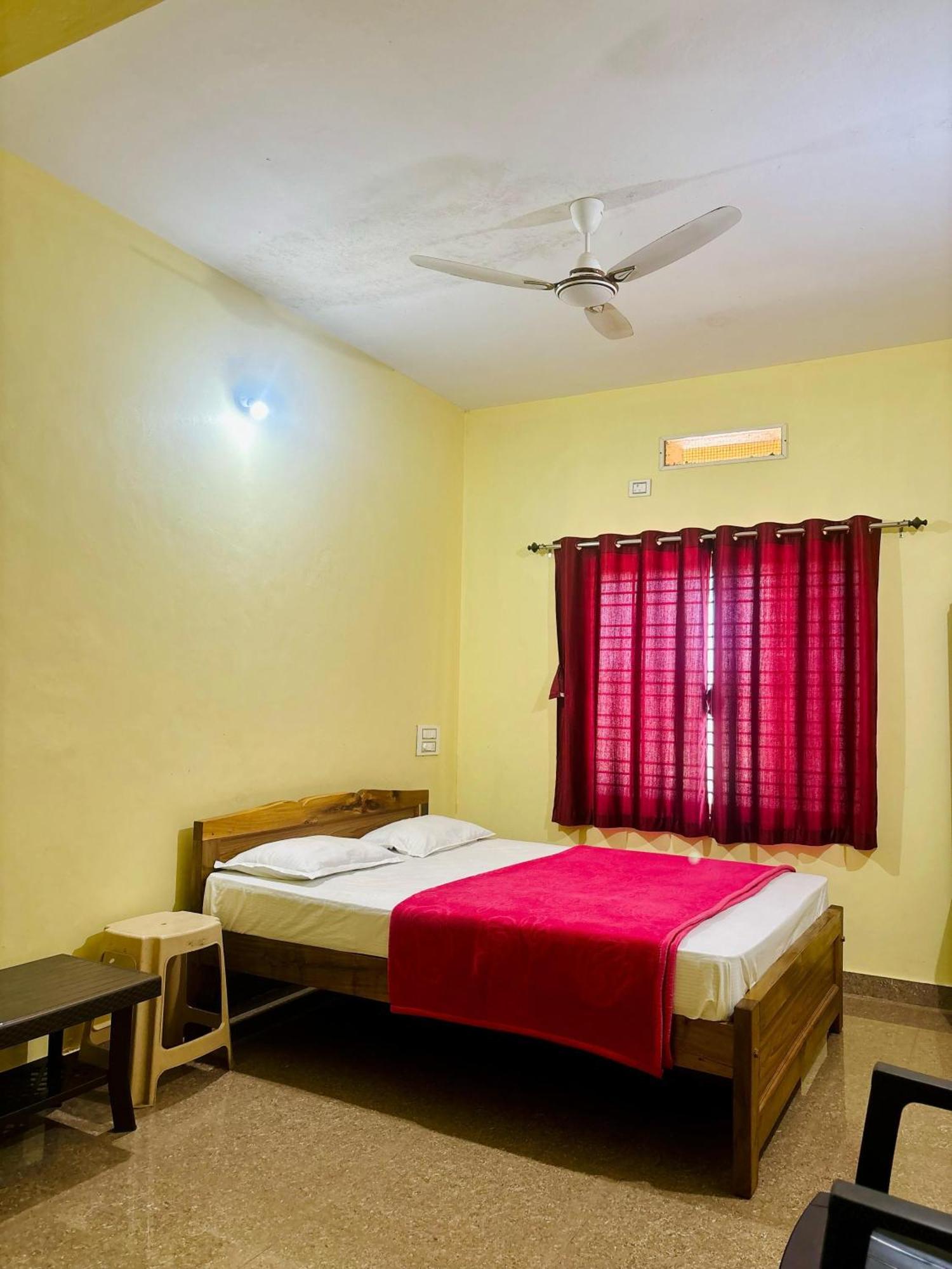 Mungaru Homestay, Talaguppa Sagar  Zewnętrze zdjęcie